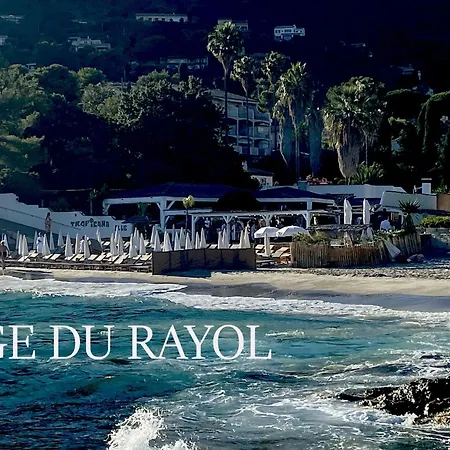 Dans Batisse Traditionnelle De La Et Terrasse Bali شقة *